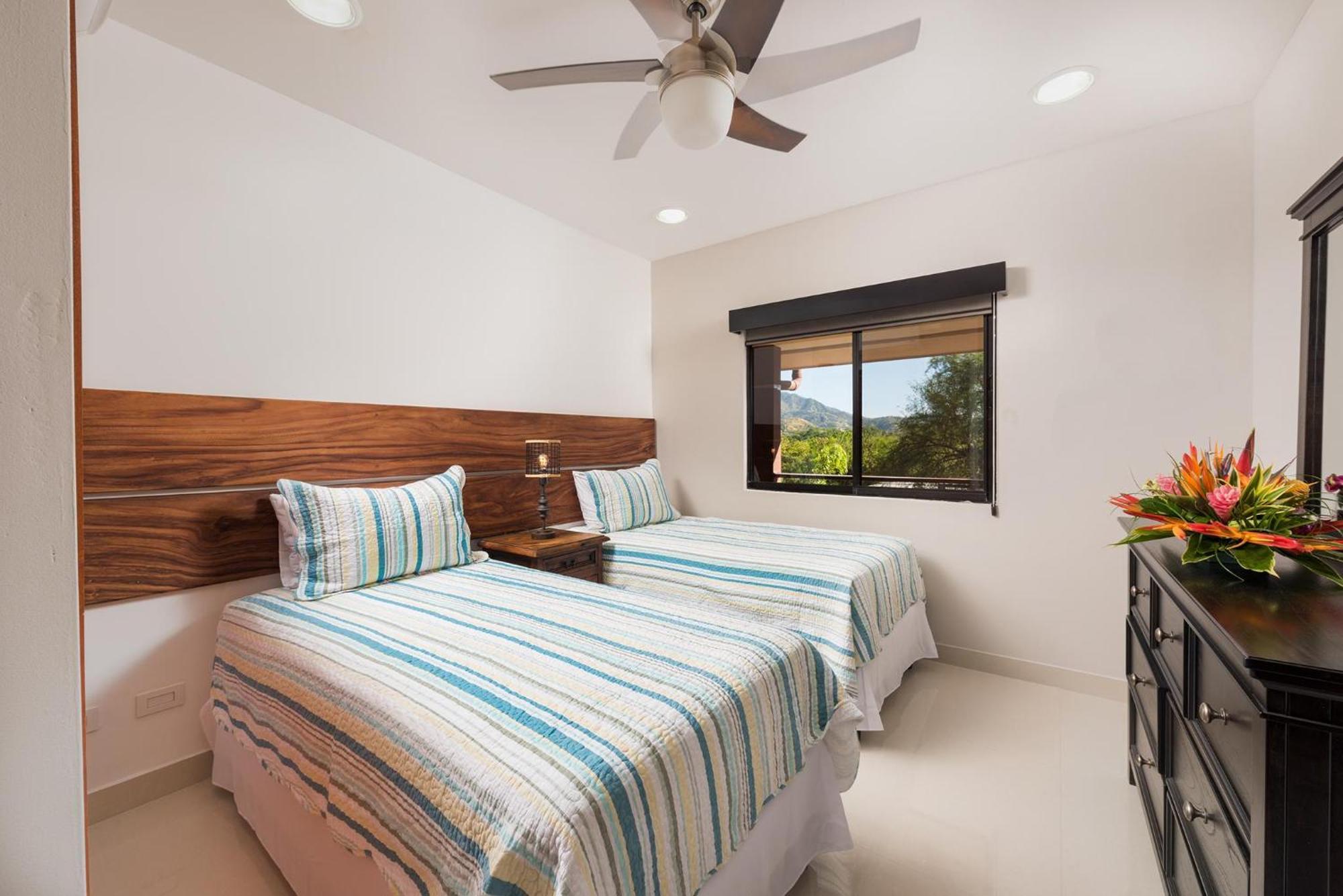 Flamingo Marina Cove 617- Oceanfront 3 Bedroom Condo Плайя-Фламинго Экстерьер фото